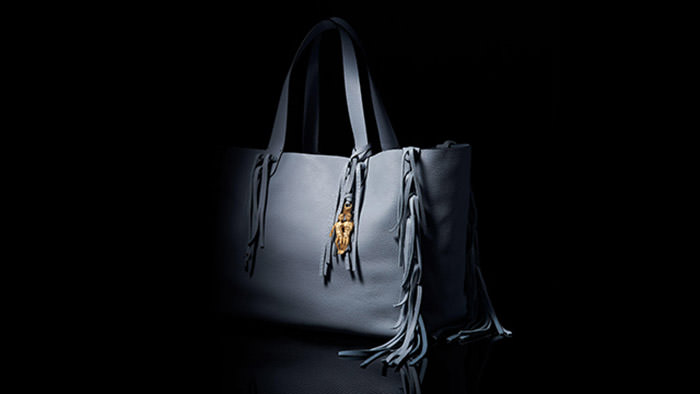 Элегантные сумки со знаками Зодиака от Valentino